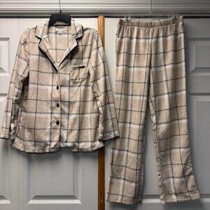 NWOT - Anne Klein Soft Fleece PJ Set - Sz Top(M) Bottom (S)